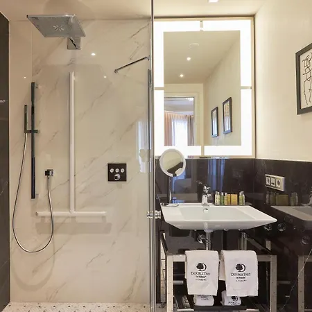 Doubletree By Hilton La Coruña