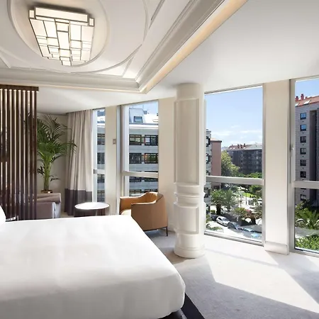 Doubletree By Hilton Hotel La Coruña