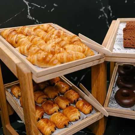 Ξενοδοχείο Doubletree By Hilton