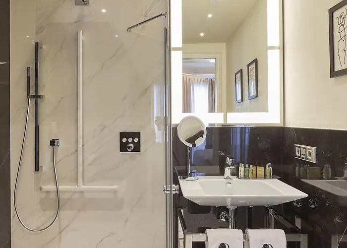 Doubletree By Hilton Hotel 4*