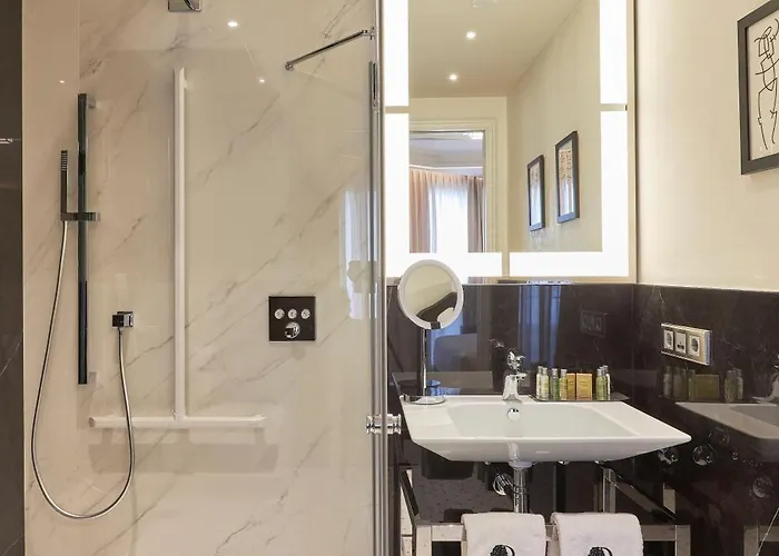 Doubletree By Hilton 拉科鲁尼亚